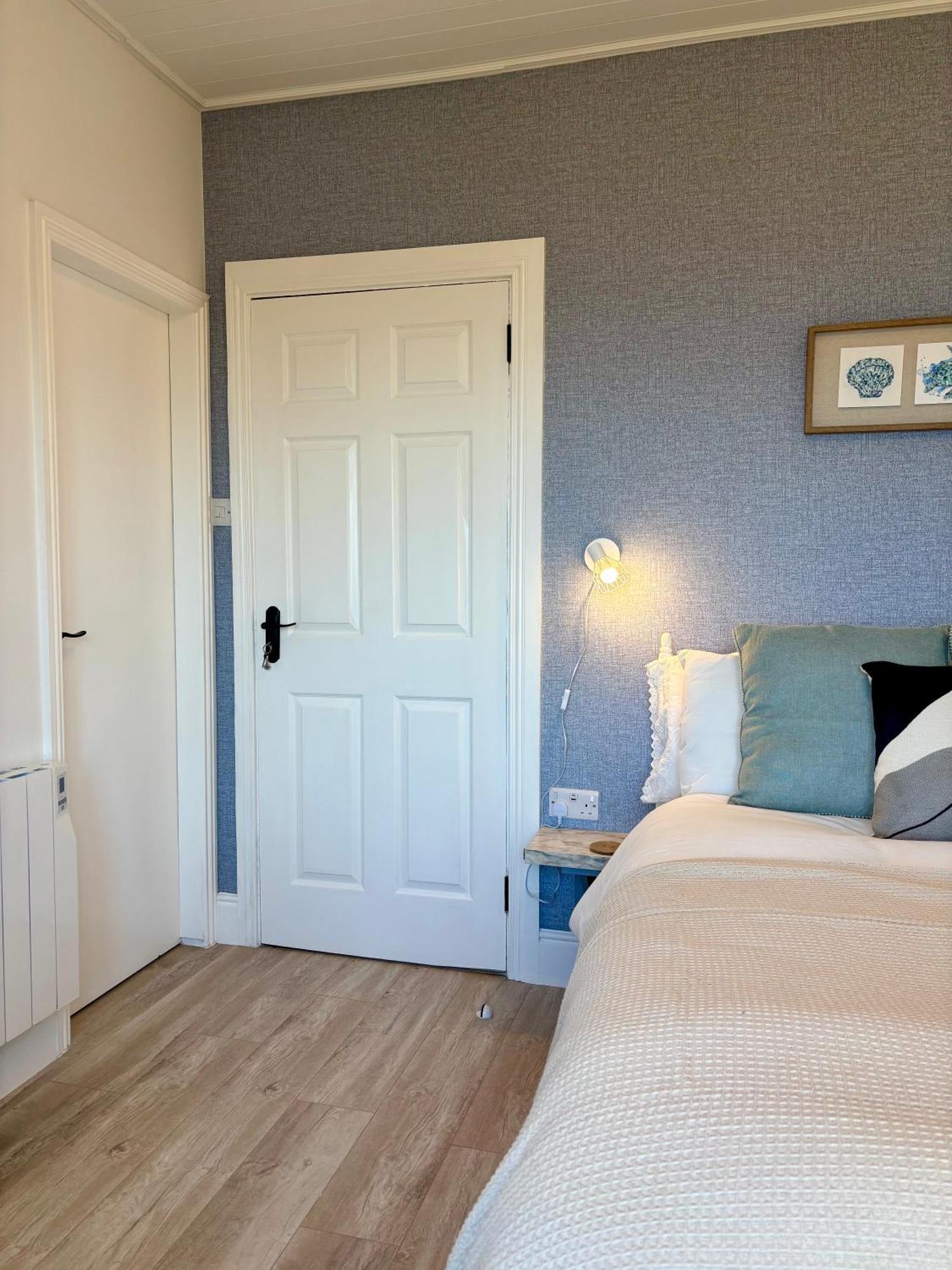 Ocean View Guestrooms Doolin Kamer foto